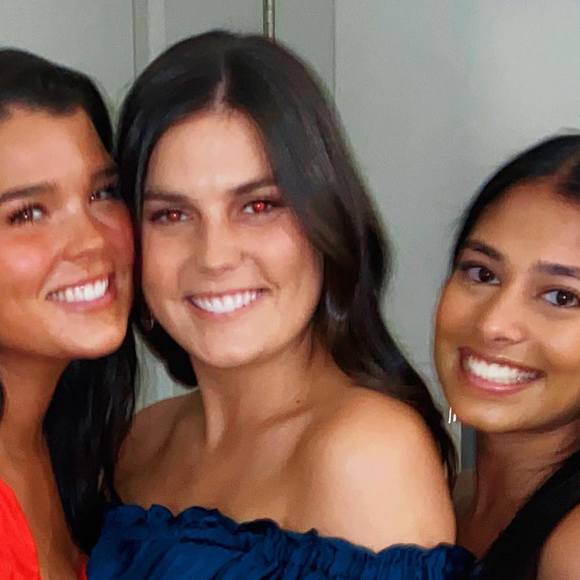 Meet your Posher, Caroline - Picture 1 of 1